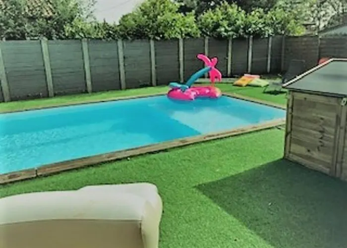 Detente Piscine Au Bassin D'arcachon 아파트